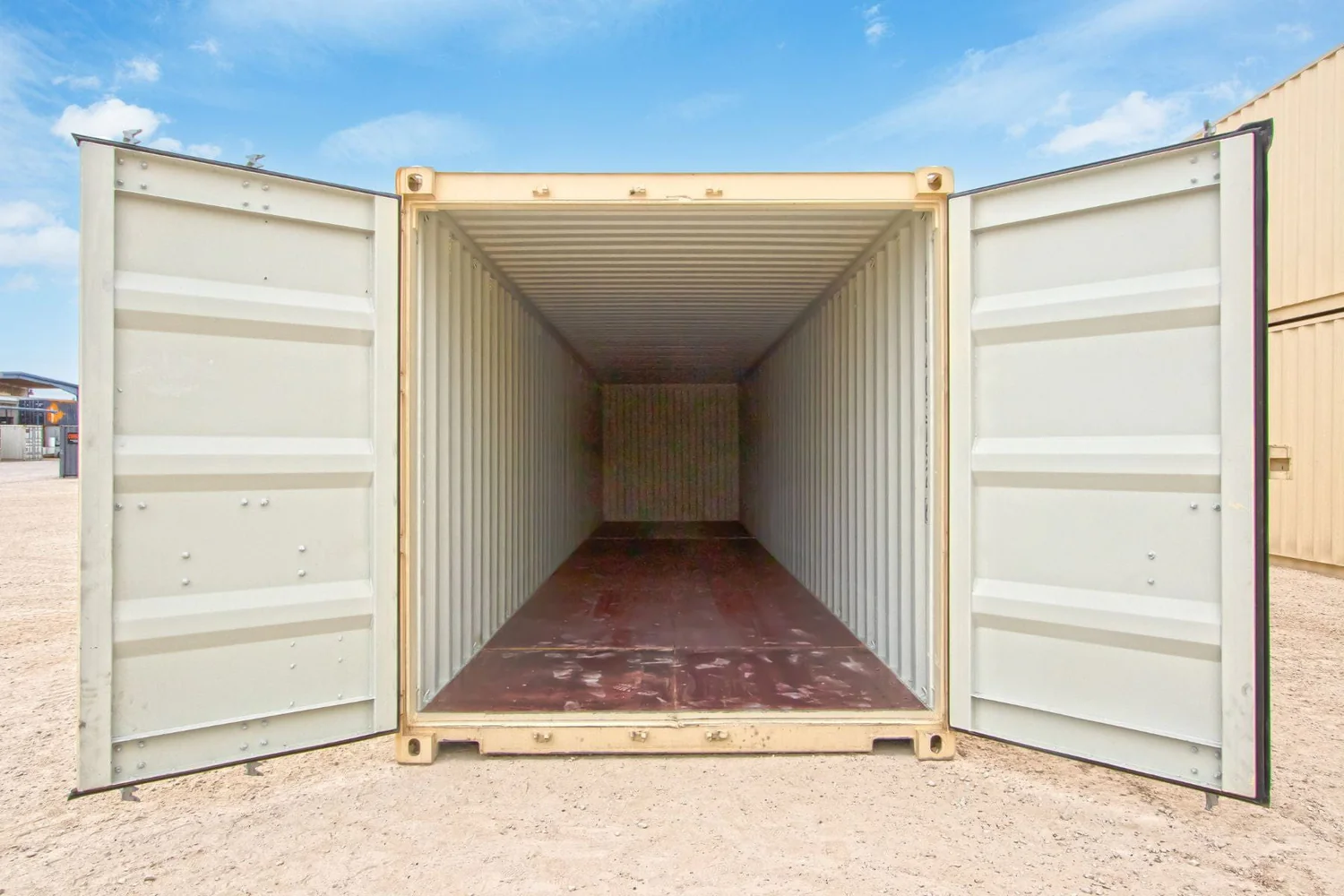 New 40ft Standard Steel Shipping Container - Image 4