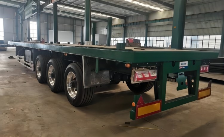3 Axle Flatbed Trailer with Air Suspension - Image 3